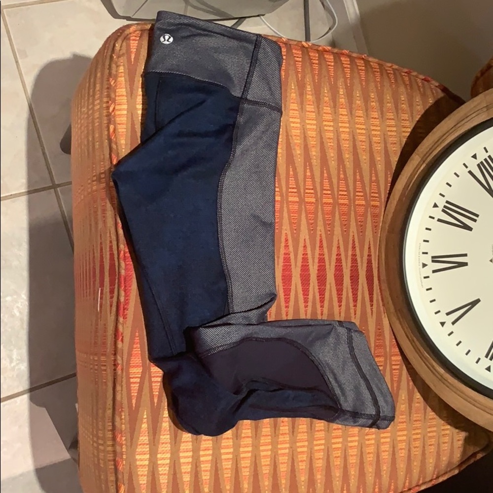 Lululemons Capri  leggings